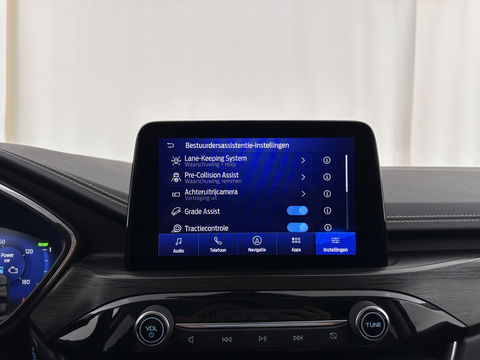 Ford Kuga 2.5 PHEV Vignale (Plug-In) (INCL-BTW) Aut. *LEATHER | DIGI-COCKPIT | FULL-LED | KEYLESS | CAMERA | DAB | CARPLAY | NAVI-FULLMAP | MEMORY-PACK | HEATED-COMFORTSEATS | PRIVACYGLASS | TOWBAR | LANE-ASSIST | 18''ALU*