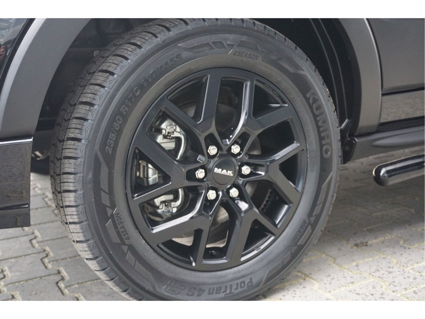 Ford Transit 350L L3H2 Black Raptor AUT-10 RWD 165PK BPM VRIJ Navi, Adap. Cruise, 360° Cam, 3.5T Trekhaak!! NR. A211