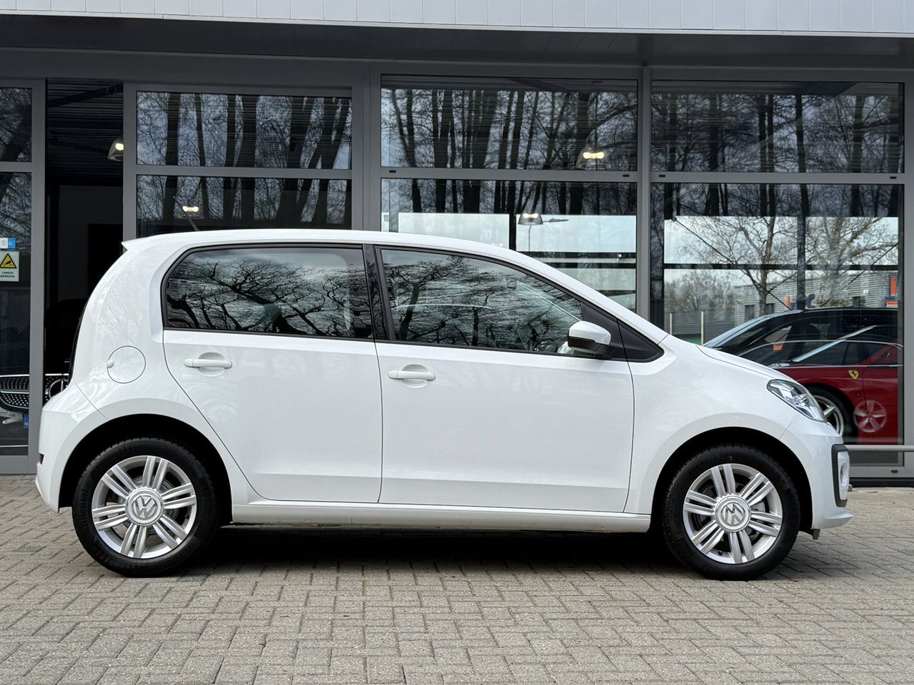 Volkswagen up!