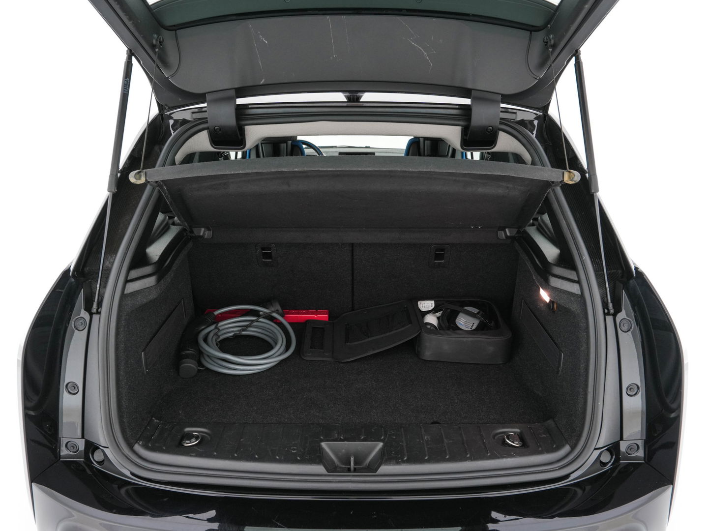 BMW i3 Basis 120Ah Sport 42 kWh [ 3-Fase-11kW ] {SOH-100%} (INCL-BTW) *HEATPUMP | FULL-LED | NAVI-FULLMAP | KEYLESS | COMFORTSEATS | ECC | CCS-FASTLOADER | PDC | DIGI-COCKPIT | CRUISE | 20''ALU*