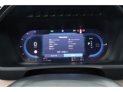 Volvo XC90 2.0 T8 Plug-in hybrid AWD Plus Bright | Luchtvering | Trekhaak | Pano | 360 Cam | ACC | Blis | H&K Audio |