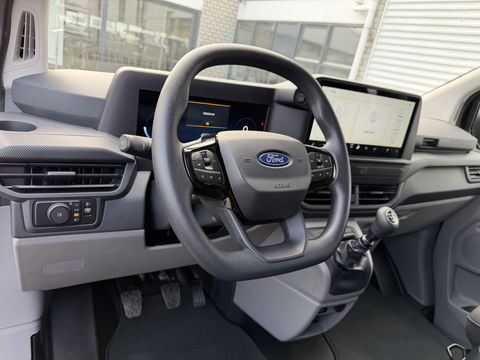 Ford Transit Custom 320 2.0 TDCI L2H1 Trend originele DC 5 persoons / vaste prijs rijklaar € 40.950 ex btw / NIEUW bpm vrij / euro 6 / dubbele schuifdeur / zwart metallic / lichtmetalen velgen !