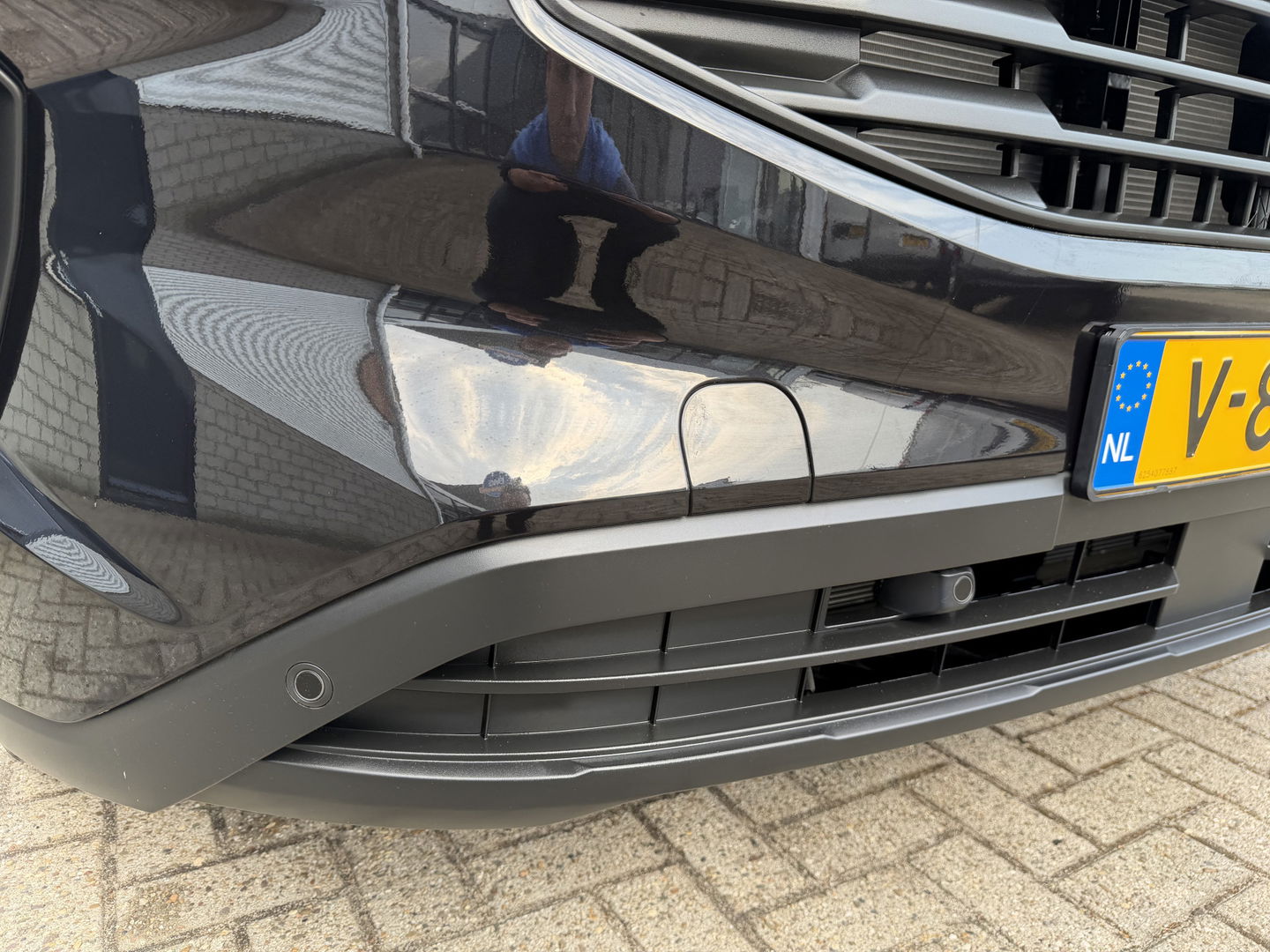 Ford Transit Custom 320 2.0 TDCI L2H1 Trend originele DC 5 persoons / vaste prijs rijklaar € 40.950 ex btw / NIEUW bpm vrij / euro 6 / dubbele schuifdeur / zwart metallic / lichtmetalen velgen !