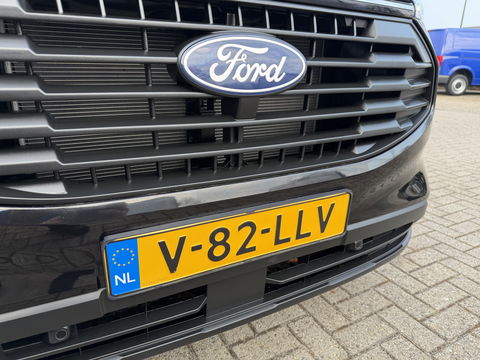 Ford Transit Custom 320 2.0 TDCI L2H1 Trend originele DC 5 persoons / vaste prijs rijklaar € 40.950 ex btw / NIEUW bpm vrij / euro 6 / dubbele schuifdeur / zwart metallic / lichtmetalen velgen !