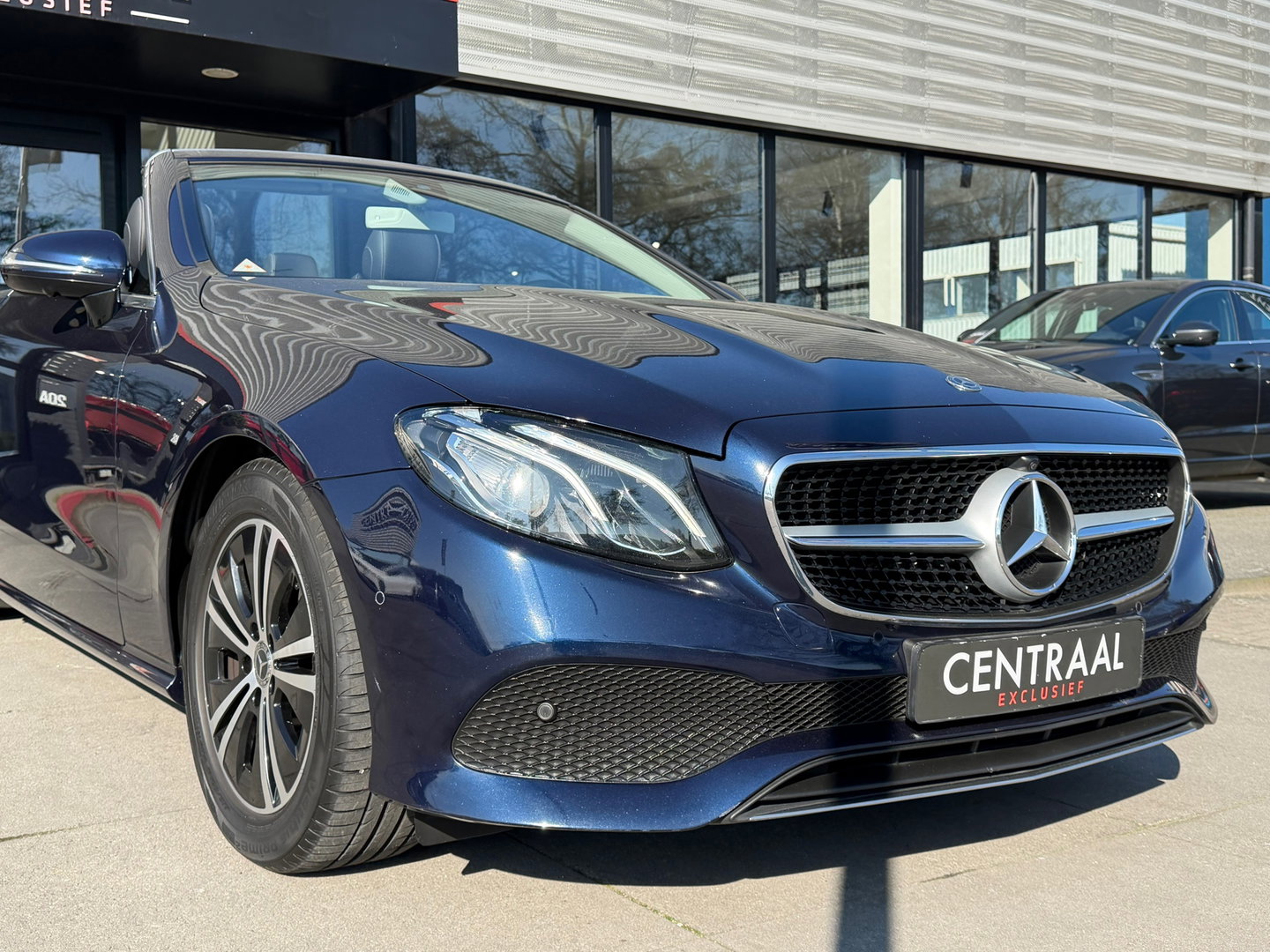 Mercedes-Benz E-Klasse Cabrio 200 Premium Massage|Leder|Ambientlight|Airscarf