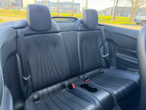 Mercedes-Benz E-Klasse Cabrio 200 Premium Massage|Leder|Ambientlight|Airscarf
