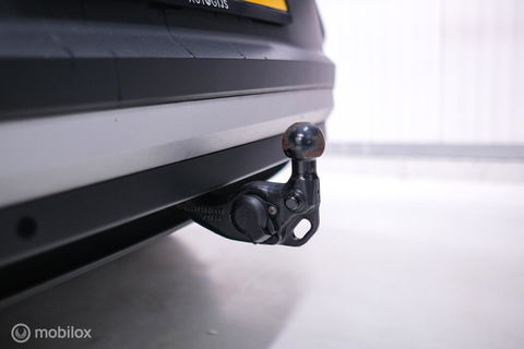 Volkswagen ID.4 Pro 77 kWh | 2023 | SOH 98% | Trekhaak | NL auto NAP | Stoelverwarming | Alcantara | Ambiance |