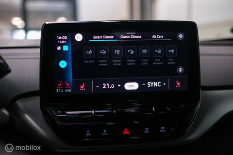 Volkswagen ID.4 Pro 77 kWh | 2023 | SOH 98% | Trekhaak | NL auto NAP | Stoelverwarming | Alcantara | Ambiance |