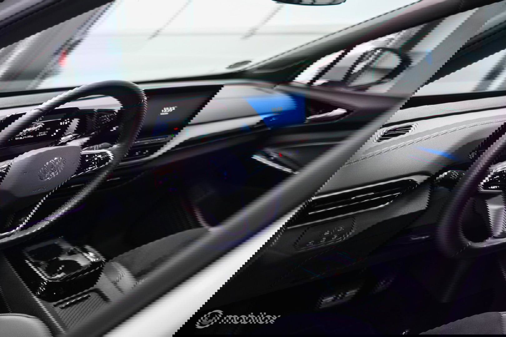 Volkswagen ID.4 Pro 77 kWh | 2023 | SOH 98% | Trekhaak | NL auto NAP | Stoelverwarming | Alcantara | Ambiance |