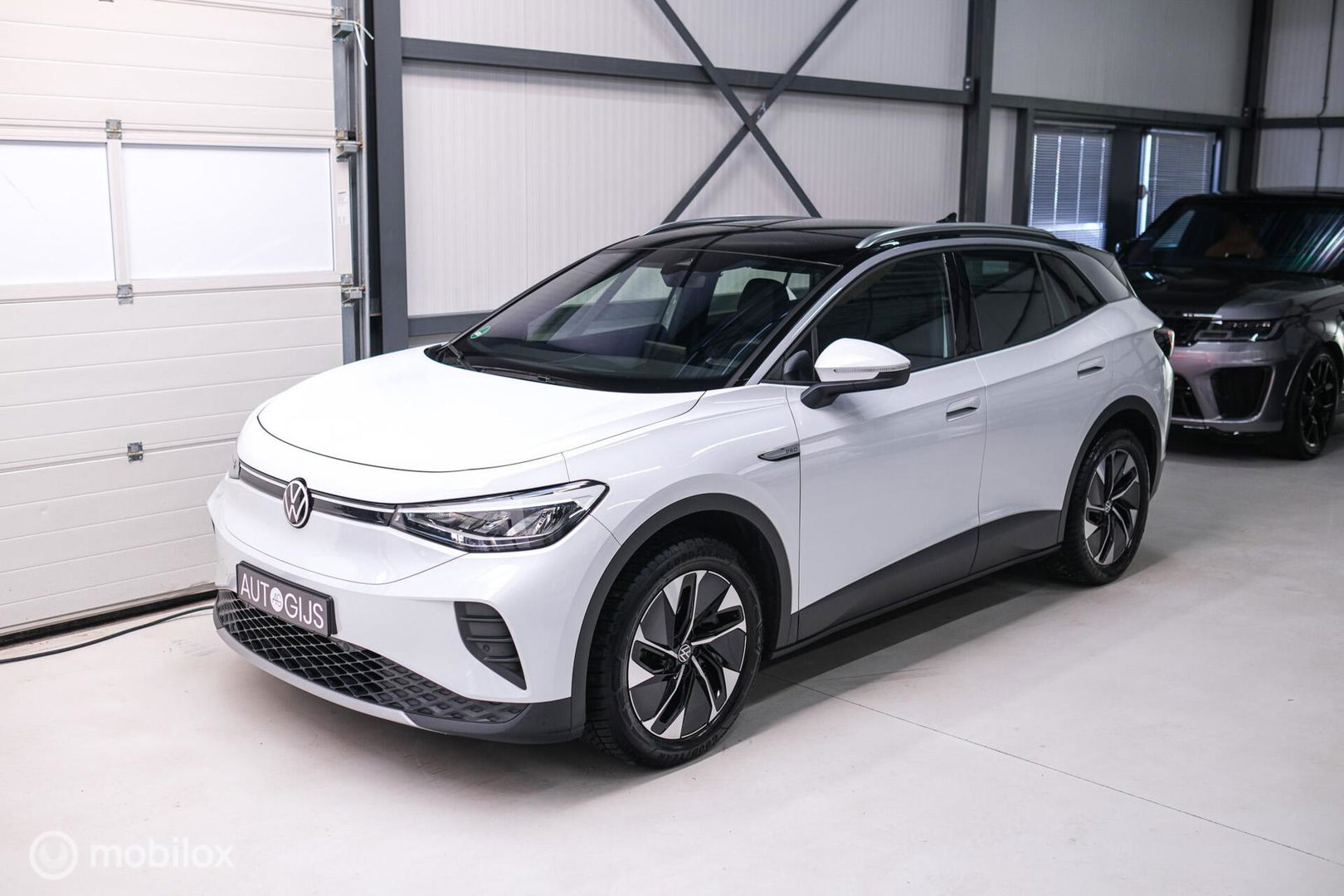 Volkswagen ID.4 Pro 77 kWh | 2023 | SOH 98% | Trekhaak | NL auto NAP | Stoelverwarming | Alcantara | Ambiance |