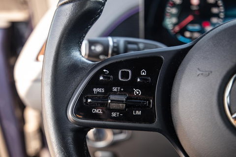 Mercedes-Benz EQC 400 4MATIC Luxury Line 80 kWh CAMERA / MEMMORY / STOELVERWARMING / LEER / DEALER ONDERHOUDEN