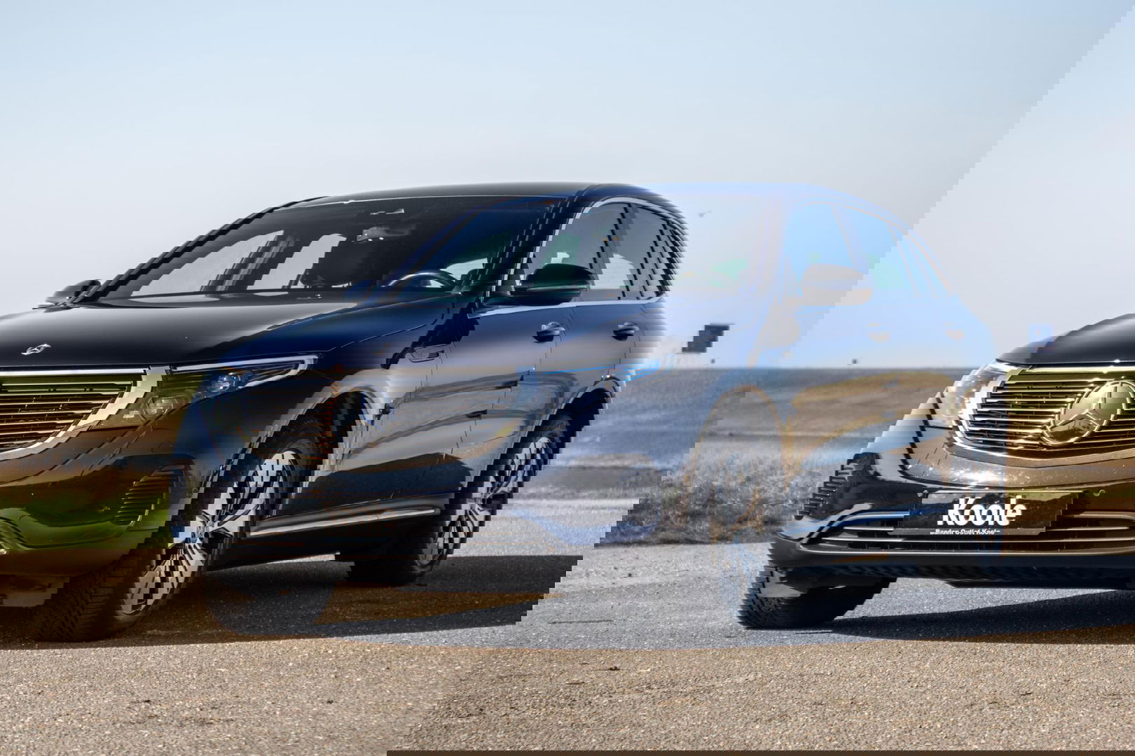 Mercedes-Benz EQC 400 4MATIC Luxury Line 80 kWh CAMERA / MEMMORY / STOELVERWARMING / LEER / DEALER ONDERHOUDEN