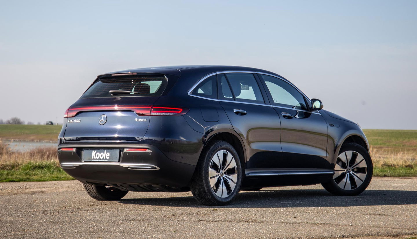 Mercedes-Benz EQC 400 4MATIC Luxury Line 80 kWh CAMERA / MEMMORY / STOELVERWARMING / LEER / DEALER ONDERHOUDEN