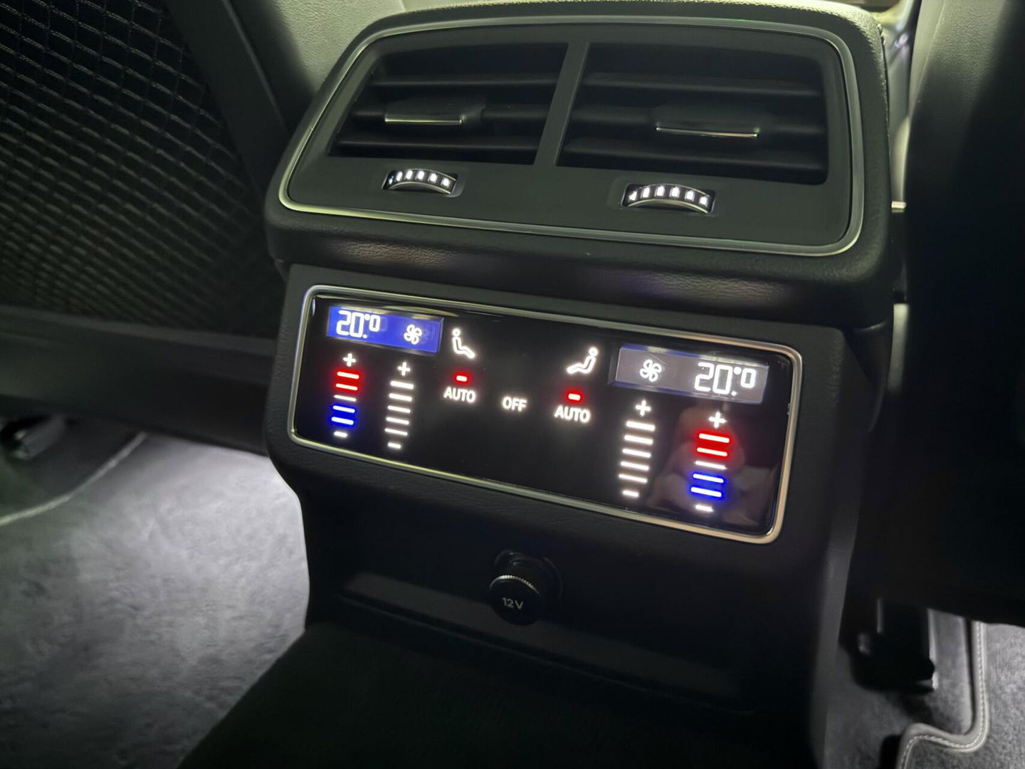 Audi A6 Avant 55 TFSIe Quattro Competition S-Line Pano Leer 360° Trekh.