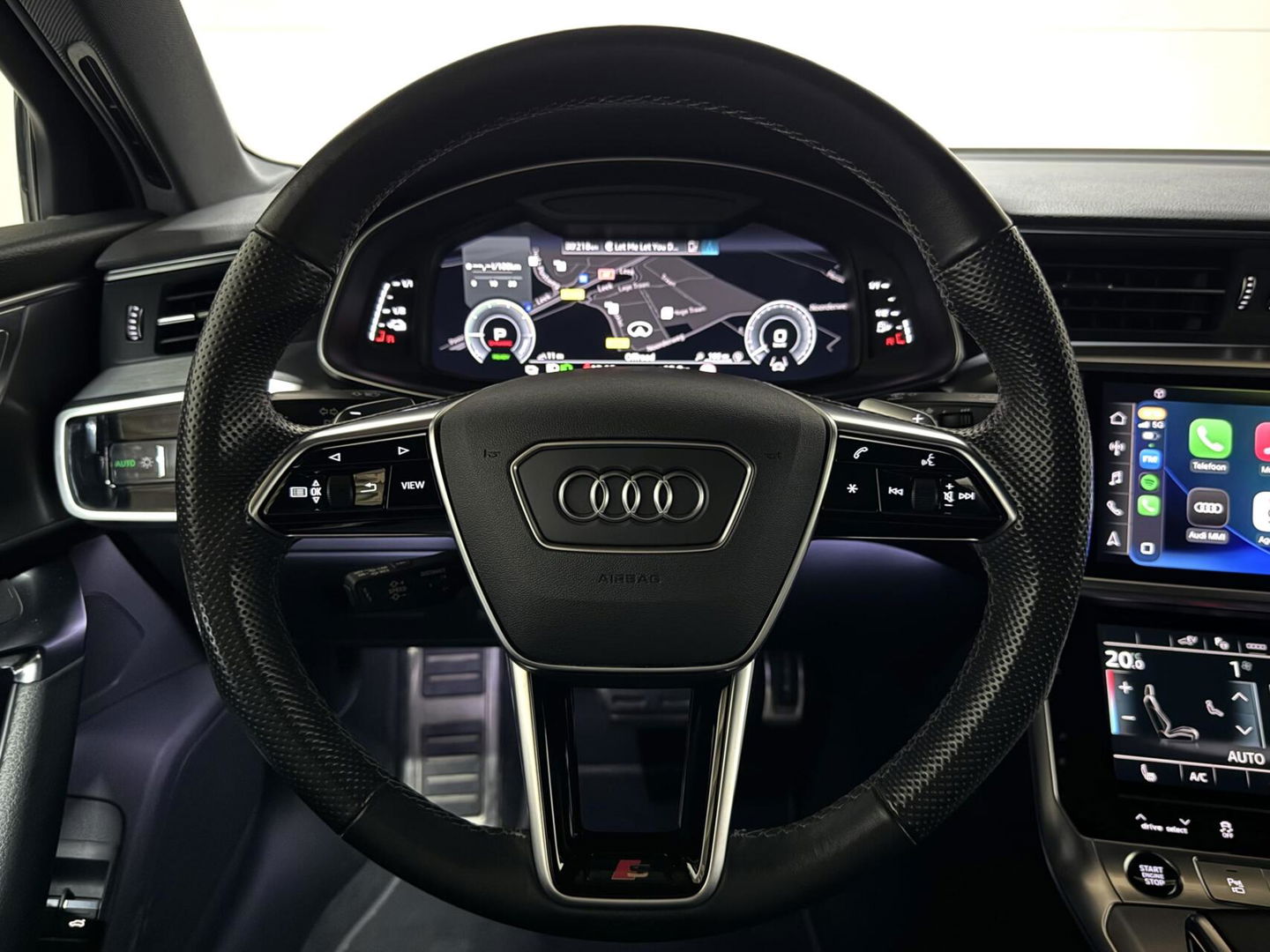 Audi A6 Avant 55 TFSIe Quattro Competition S-Line Pano Leer 360° Trekh.