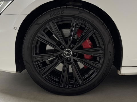 Audi A6 Avant 55 TFSIe Quattro Competition S-Line Pano Leer 360° Trekh.