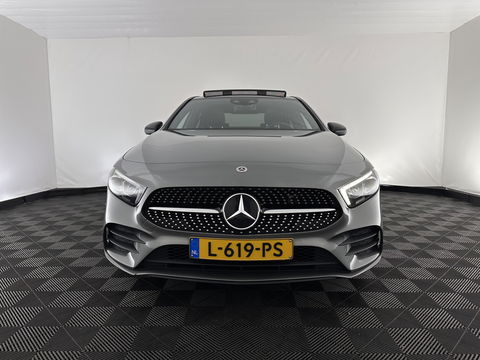 Mercedes-Benz A-Klasse 250 e AMG Limited Business Solution (Plug-in) (INCL-BTW) *PANO | LEATHER-MICROFIBRE | FULL-LED | AMBIENTLIGHT | HEATED-SPORTSEATS | WIDESCREEN-DIGICOCKPIT | DAB+ | NAVI-FULLMAP | CAMERA | PRIVACYGLASS | LANE-ASSIST | DYNAMIC-SELECT | 18'