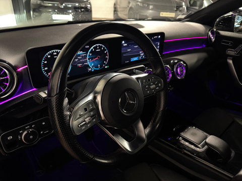 Mercedes-Benz A-Klasse 200 AMG PANO MEMORY SFEER VOL'