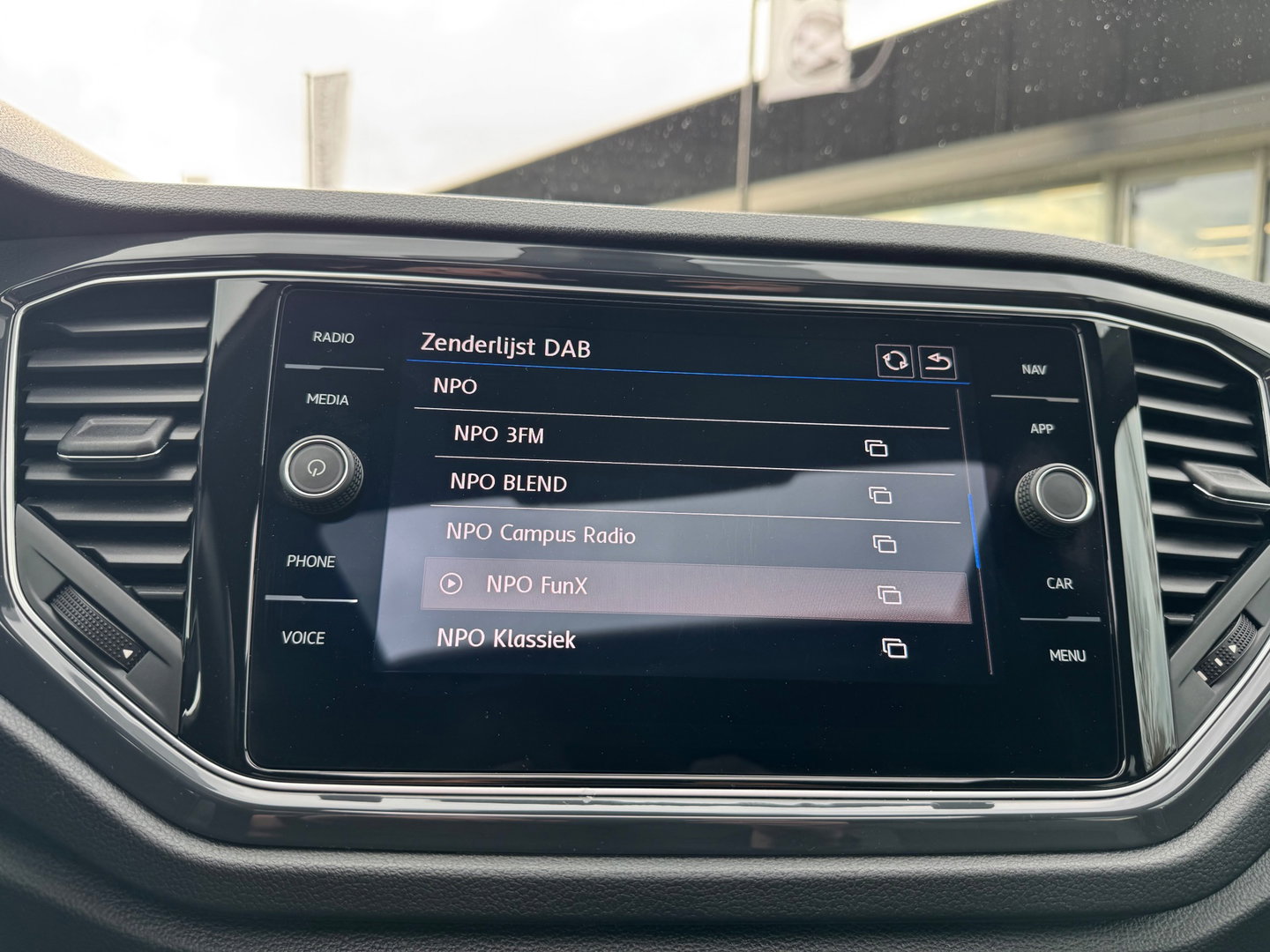 Volkswagen T-Roc 2.0 TSI 4Motion Pano 3X R Line DSG Camera Led 190PK