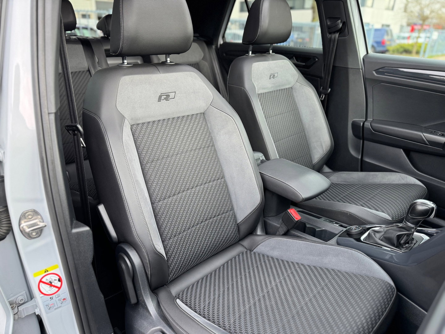 Volkswagen T-Roc 2.0 TSI 4Motion Pano 3X R Line DSG Camera Led 190PK