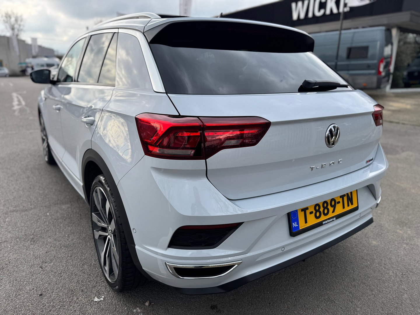 Volkswagen T-Roc 2.0 TSI 4Motion Pano 3X R Line DSG Camera Led 190PK