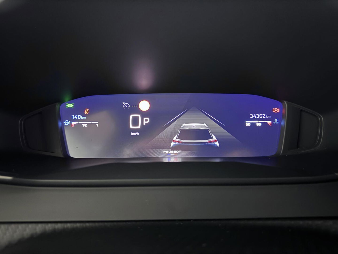 Peugeot 2008 1.2 PureTech 130 Allure 360° Carplay Cruise Trekh.