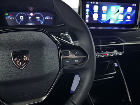 Peugeot 2008 1.2 PureTech 130 Allure 360° Carplay Cruise Trekh.