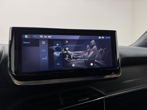 Peugeot 2008 1.2 PureTech 130 Allure 360° Carplay Cruise Trekh.