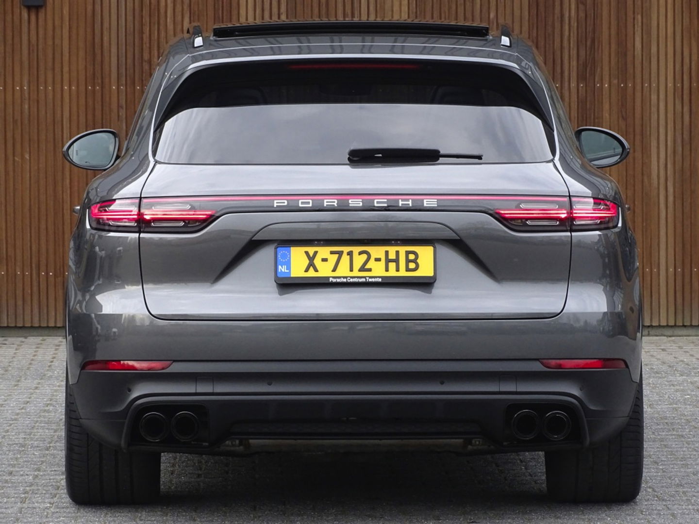 Porsche Cayenne 3.0 E-Hybrid 462PK / Platinum Edit. / 2022 / 360°
