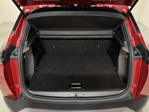 Peugeot 2008 1.2 PureTech 130 Allure 360° Carplay Cruise Trekh.