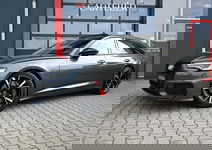 Audi A6 - Avant 55 TFSI e S-Line Quattro Competition | Dec 22 | Pano | Vol Leder | Matrix Led | Carplay | Stoel & Stuurwielverwarming | Zwenkbare Trekhaak | Keyless | ACC | Ambient | Daytona | 17.9 kWh | Nieuwstaat | SOH 97% | 20''