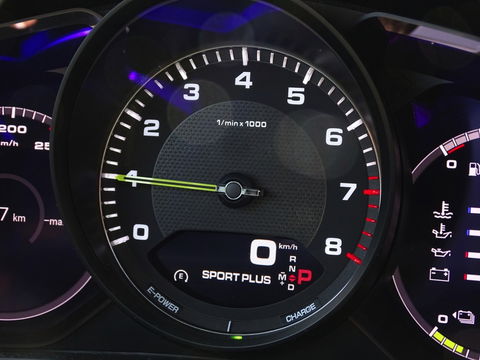 Porsche Cayenne 3.0 E-Hybrid 462PK / Platinum Edit. / 2022 / 360°