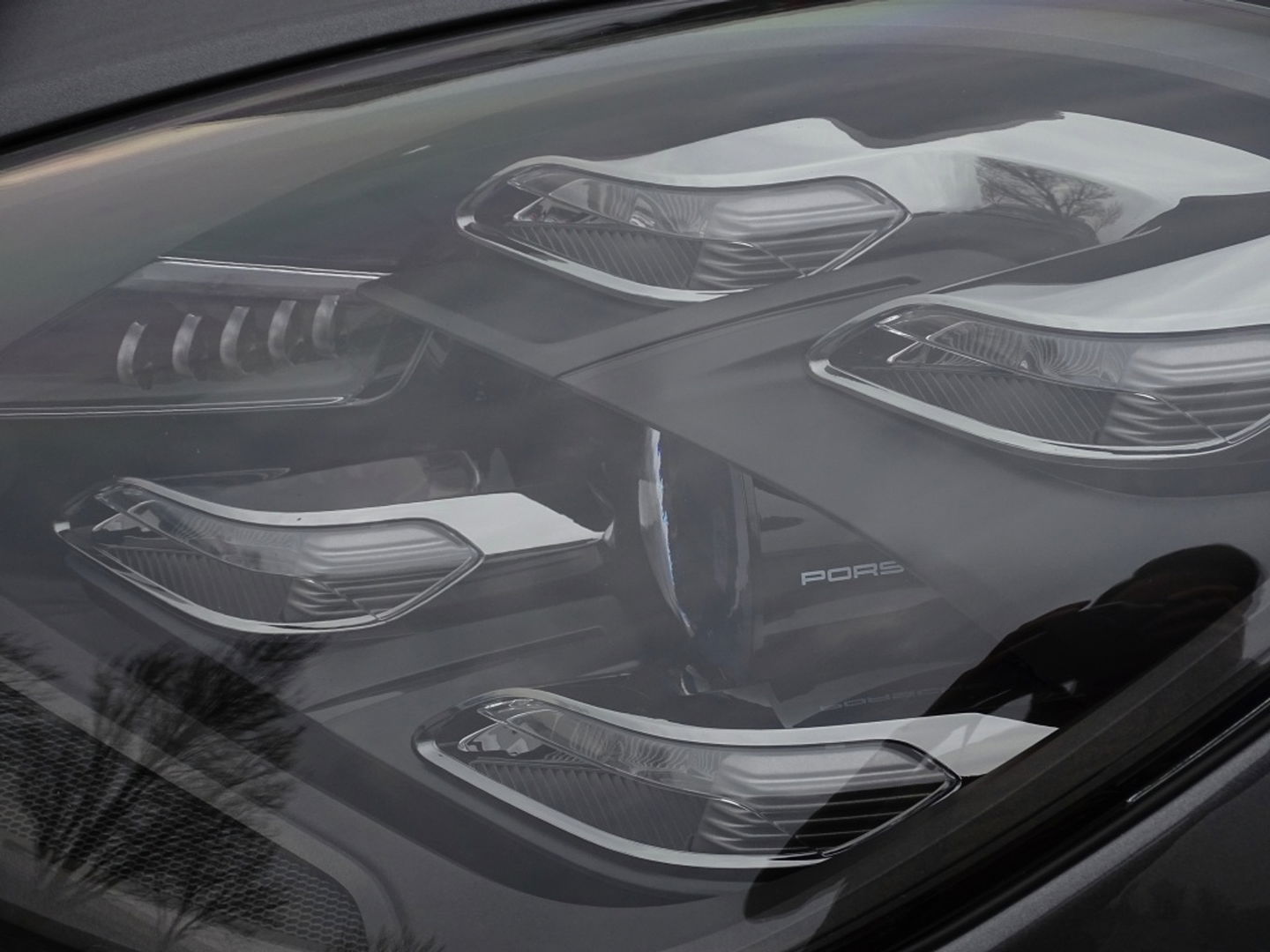 Porsche Cayenne 3.0 E-Hybrid 462PK / Platinum Edit. / 2022 / 360°