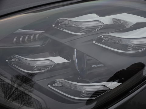 Porsche Cayenne 3.0 E-Hybrid 462PK / Platinum Edit. / 2022 / 360°