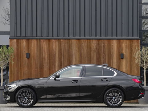 BMW 3-serie 330e 292PK / High Executive / Individual / Luxury Line