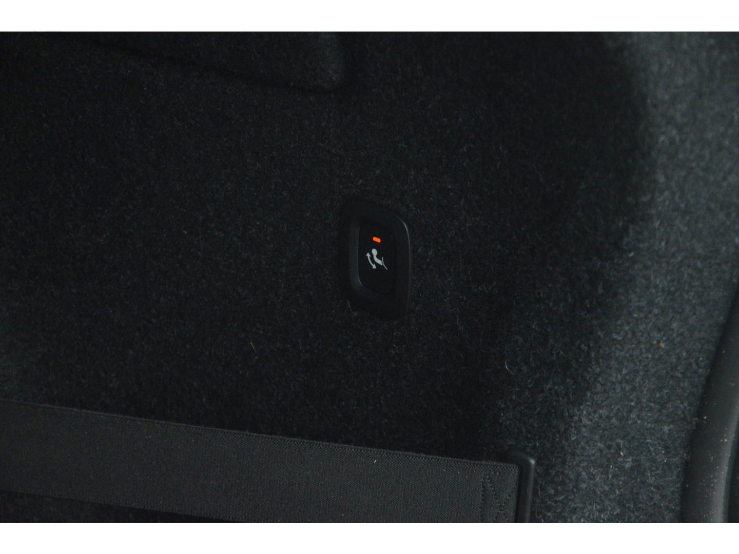 Volvo XC40 T5 Hybride Inscription | Panoramadak | 360° Camera | Harman/Kardon | Stoel + Stuur Verwarming | BLIS | VOC |