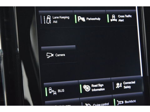 Volvo XC40 T5 Hybride Inscription | Panoramadak | 360° Camera | Harman/Kardon | Stoel + Stuur Verwarming | BLIS | VOC |