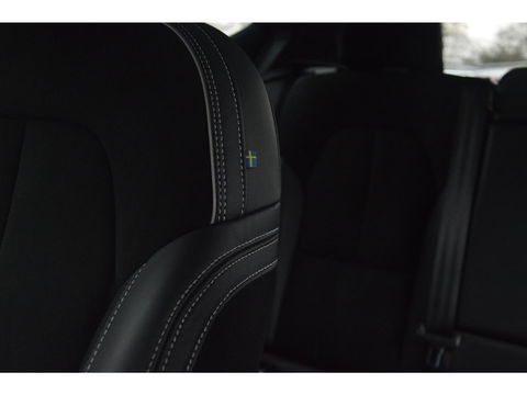 Volvo XC40 T5 Hybride Inscription | Panoramadak | 360° Camera | Harman/Kardon | Stoel + Stuur Verwarming | BLIS | VOC |