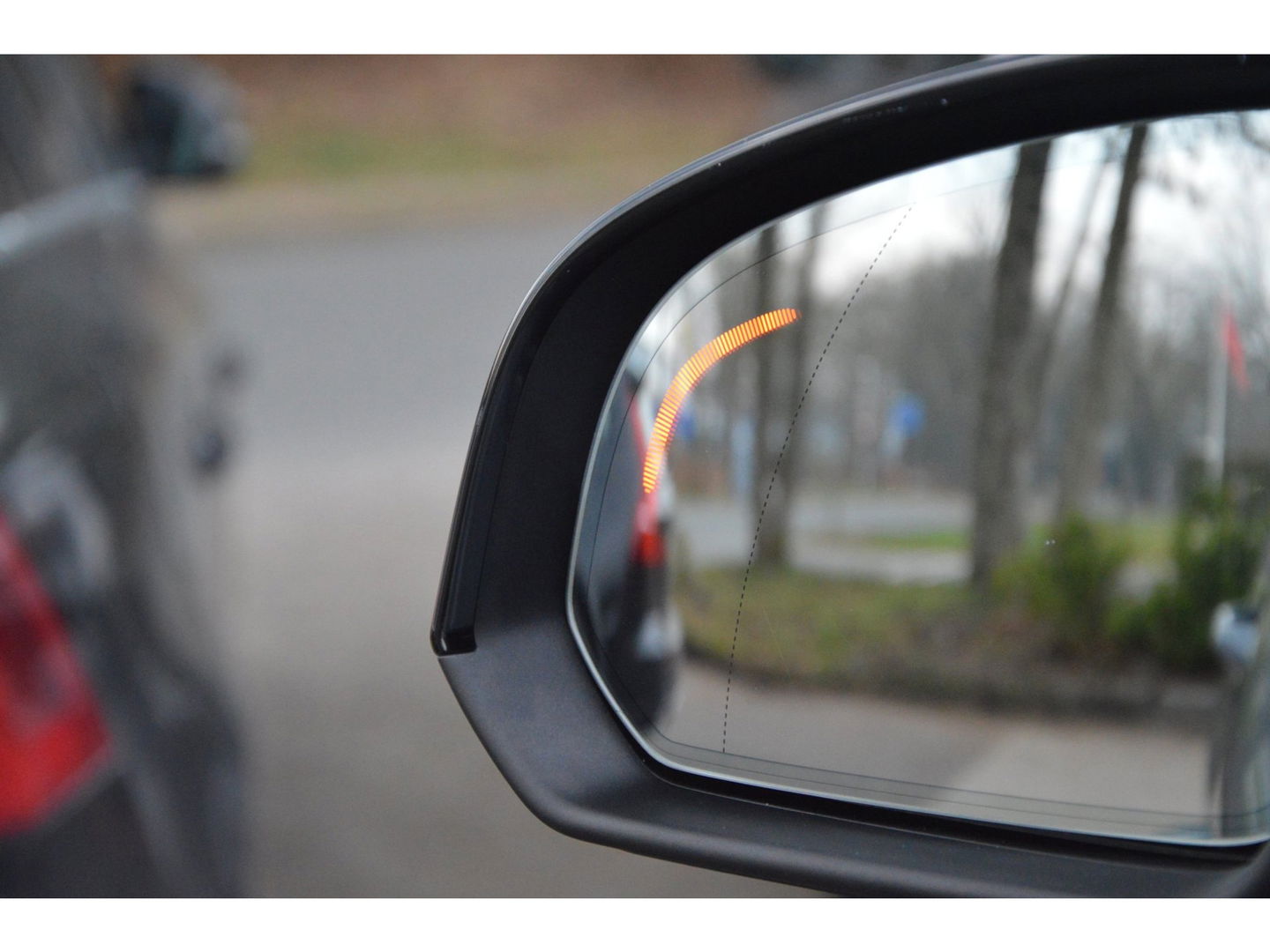 Volvo XC40 T5 Hybride Inscription | Panoramadak | 360° Camera | Harman/Kardon | Stoel + Stuur Verwarming | BLIS | VOC |