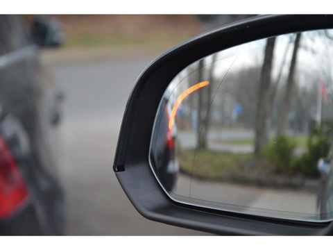 Volvo XC40 T5 Hybride Inscription | Panoramadak | 360° Camera | Harman/Kardon | Stoel + Stuur Verwarming | BLIS | VOC |