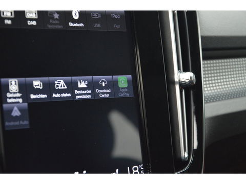 Volvo XC40 T5 Hybride Inscription | Panoramadak | 360° Camera | Harman/Kardon | Stoel + Stuur Verwarming | BLIS | VOC |