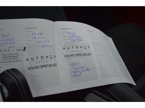 Volvo XC40 T5 Hybride Inscription | Panoramadak | 360° Camera | Harman/Kardon | Stoel + Stuur Verwarming | BLIS | VOC |