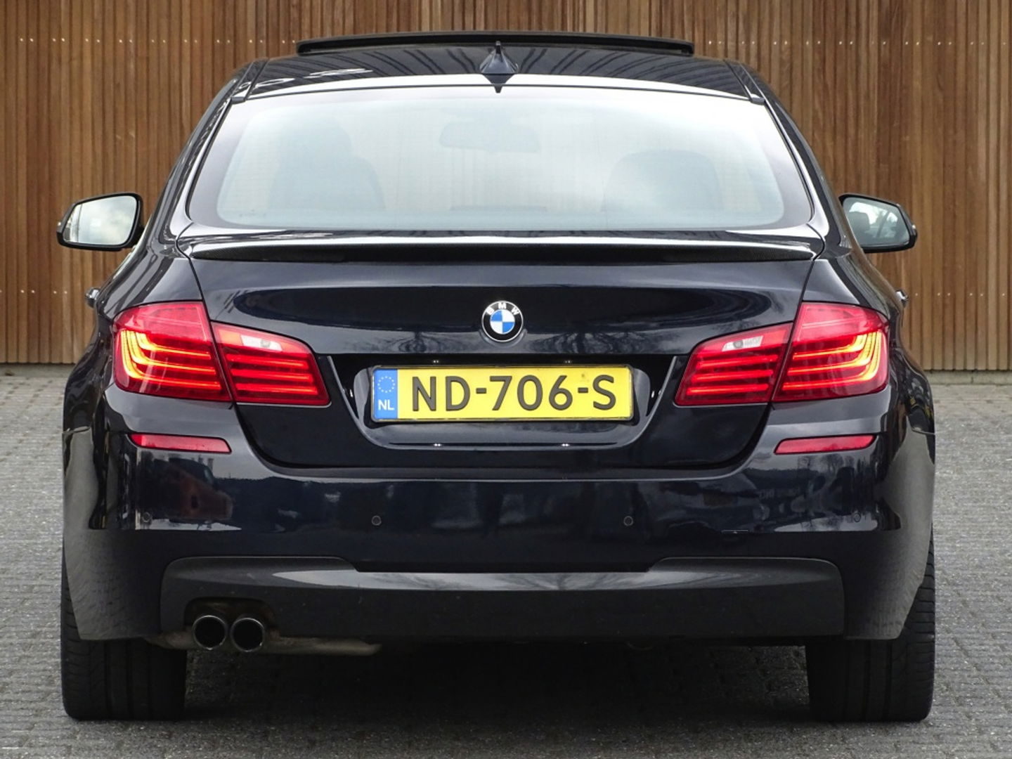 BMW 5 Serie 520i 184PK / M-sport / I-drive / LCI *NAP*