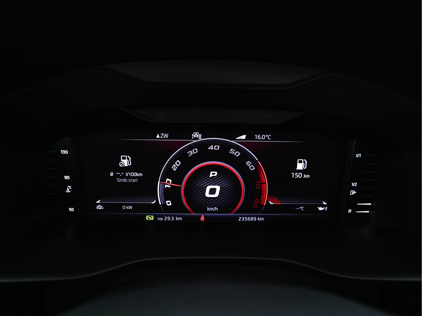 Škoda Kodiaq 1.5 TSI Sportline Business (INCL-BTW) Aut. *PANO | LEATHER-MICROFIBRE | FULL-LED | MEMORY-PACK | DIGI-COCKPIT | NAVI-FULLMAP | CAMERA | DAB+ | AMBIENT-LIGHT | KEYLESS | DAB+ | CARPLAY | PRIVACY-GLASS | 20"ALU*