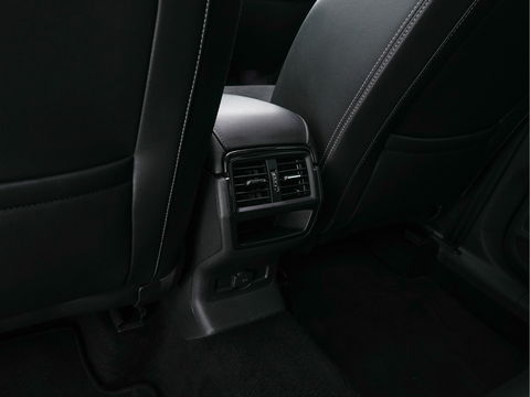 Škoda Kodiaq 1.5 TSI Sportline Business (INCL-BTW) Aut. *PANO | LEATHER-MICROFIBRE | FULL-LED | MEMORY-PACK | DIGI-COCKPIT | NAVI-FULLMAP | CAMERA | DAB+ | AMBIENT-LIGHT | KEYLESS | DAB+ | CARPLAY | PRIVACY-GLASS | 20"ALU*