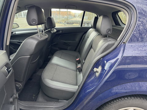 Opel Astra 1.4 Cosmo | Handel / Export | Automaat Schakelt Niet |