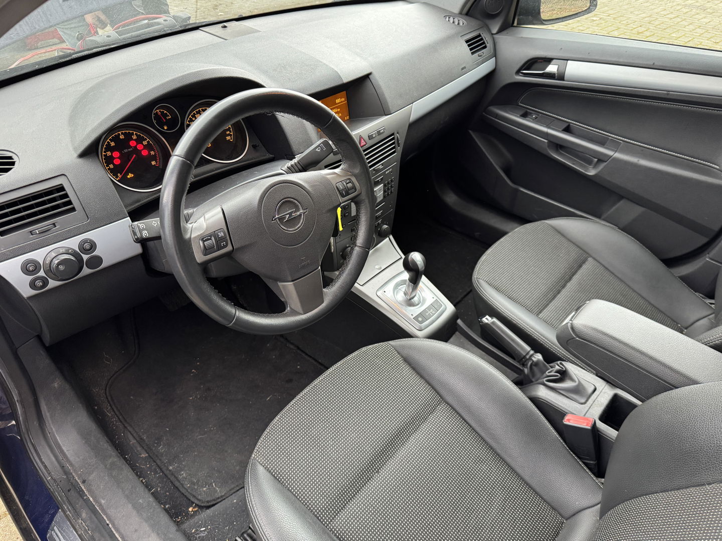 Opel Astra 1.4 Cosmo | Handel / Export | Automaat Schakelt Niet |