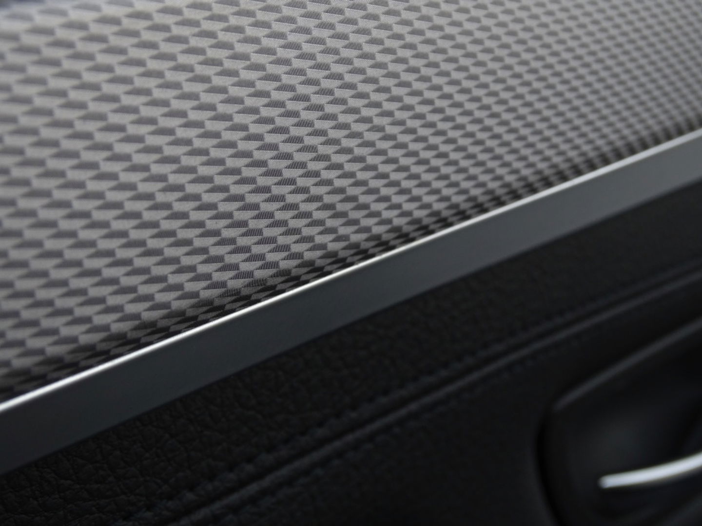 BMW 5 Serie 520i 184PK / M-sport / I-drive / LCI *NAP*