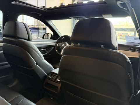 BMW 5 Serie 520i 184PK / M-sport / I-drive / LCI *NAP*