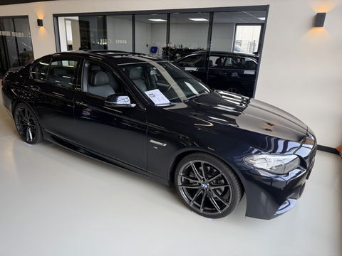 BMW 5 Serie 520i 184PK / M-sport / I-drive / LCI *NAP*